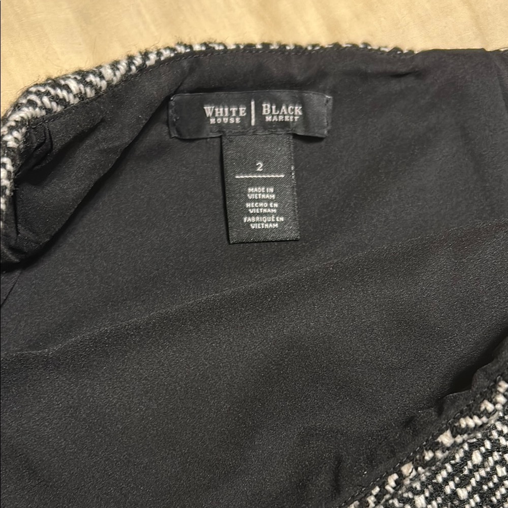 White House Black Market Black and White Pencil Skirt - Picture 2 of 5